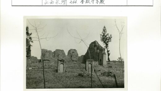 古代石结构与拱门遗迹景观.jpg