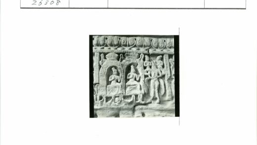 古代石雕人物群像特写.jpg