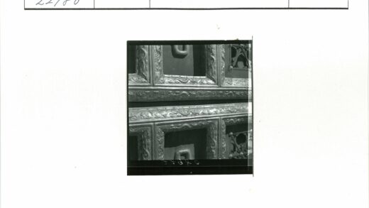 古典建筑雕刻细节特写.jpg