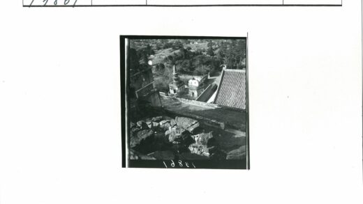 古建筑遗址与自然景观.jpg