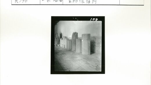 古物石雕室内陈列.jpg
