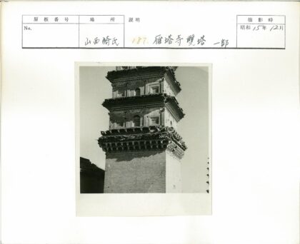 古砖塔建筑细节特写.jpg