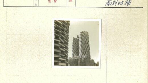 城市砖砌建筑群俯瞰.jpg