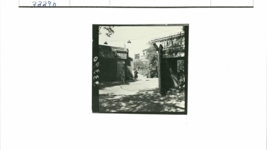 城市街道慢行标志景观.jpg