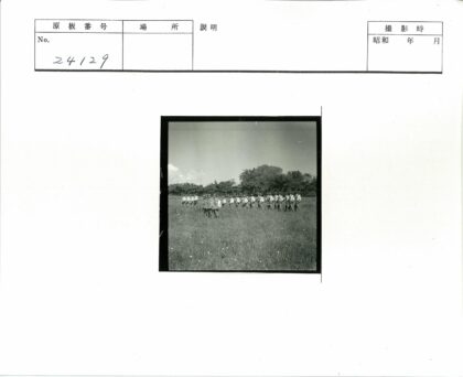 士兵田野行军训练实拍.jpg