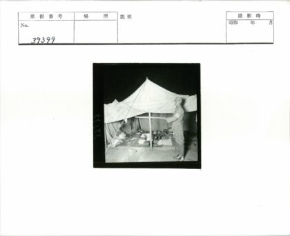 士兵站岗帐篷休息场景.jpg