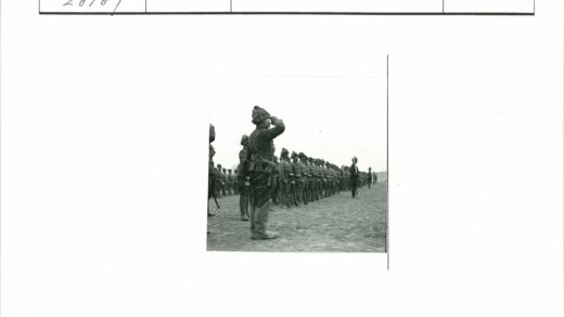 士兵队列敬礼训练纪实.jpg