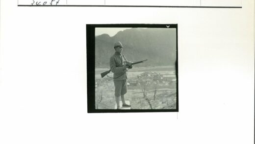 士兵高地俯瞰山河村庄.jpg
