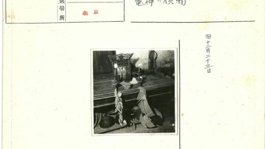 复古木桌静物装饰艺术.jpg