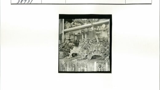 复古珠饰头饰与华丽配饰展示.jpg