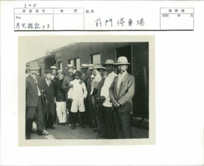 复古绅士火车车厢合影.jpg