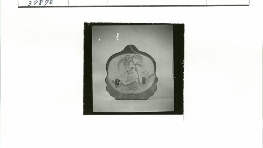 复古装饰板插画三人一树一狗.jpg