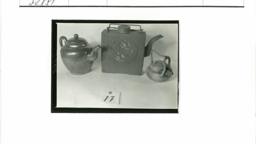 复古风格多材质茶壶特写集.jpg