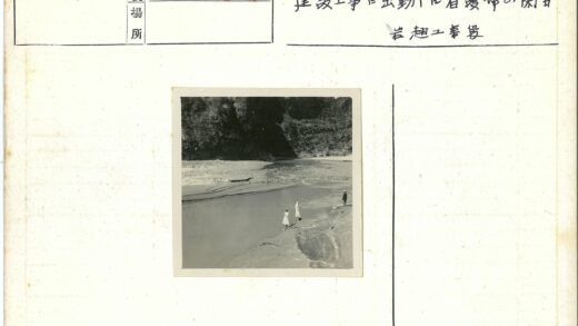 宁静河岸垂钓时光.jpg