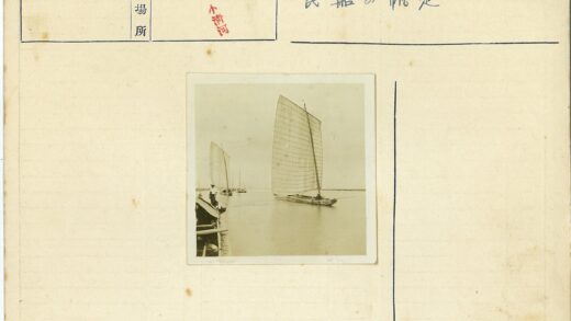 宁静海滨帆船远航.jpg