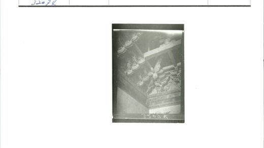室内古典木梁雕刻细节.jpg
