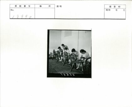 室内纺车工作场景.jpg