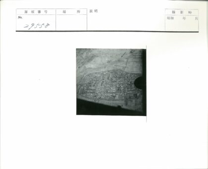 密集建筑城市鸟瞰图.jpg