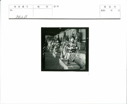 寺庙内精美雕像艺术展示.jpg