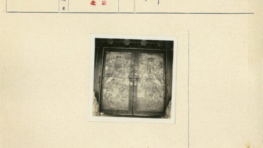寺庙精美守护人物双门.jpg