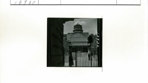 封闭入口前传统建筑景观.jpg