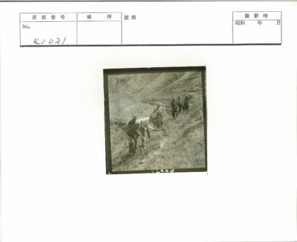 山坡手工劳作崎岖地形.jpg