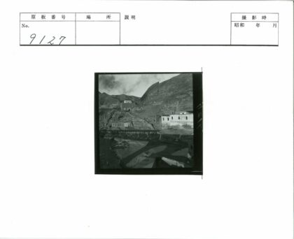 山坡阶梯式石头建筑景观.jpg