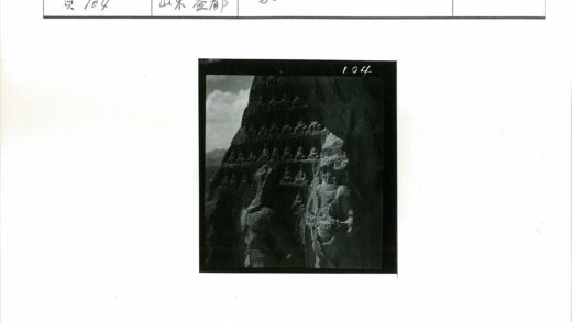 山景石雕佛像壁画.jpg