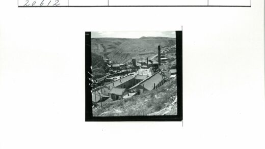 工业丘陵区鸟瞰图.jpg