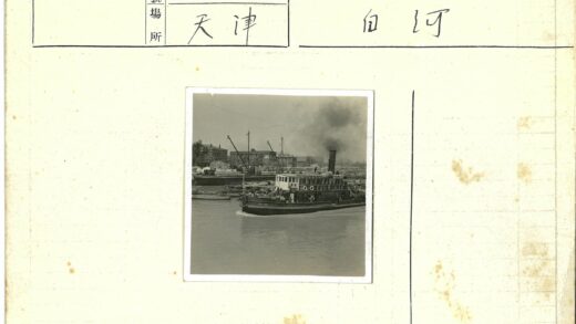 工业时代的蒸汽船与河港.jpg