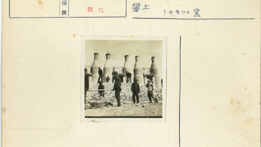 工业烟囱施工历史场景.jpg