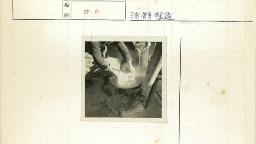 工人操作热气锅工作.jpg