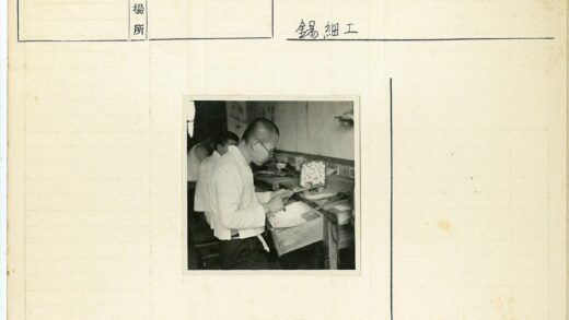 工程师专注工作场景.jpg