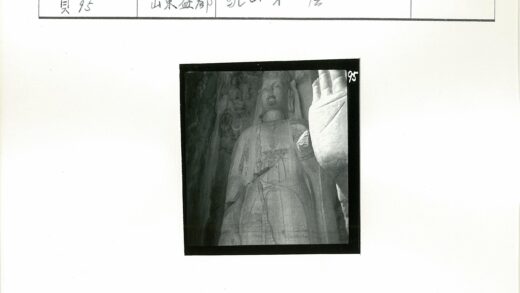 巨型石雕佛像岩石浮雕.jpg