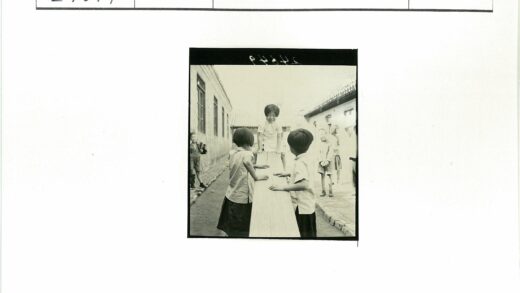 巷弄童趣跷跷板时光.jpg