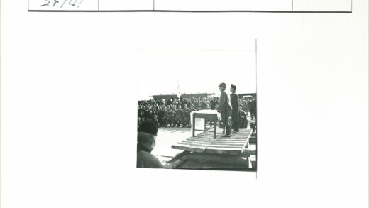 户外演讲活动现场.jpg