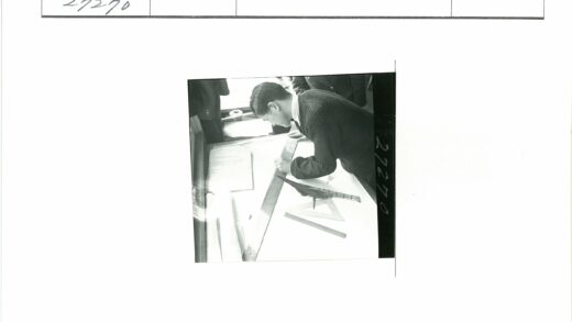 手工制作木尺方格画纸项目.jpg