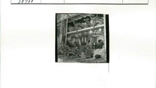 手工编织装饰品与发带展示.jpg