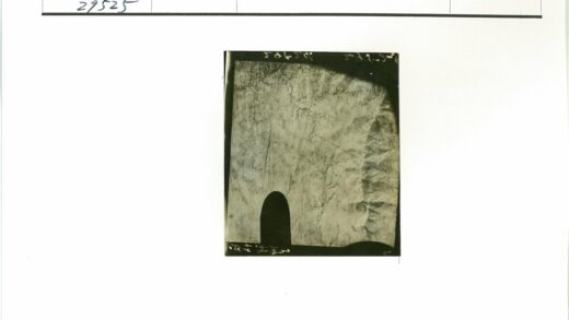 拱形阴影纹理表面手写数字.jpg