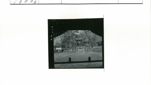拱门庭院传统建筑景观.jpg