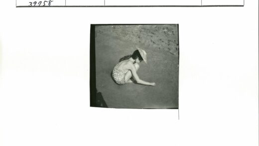 沙滩绘画艺术照.jpg