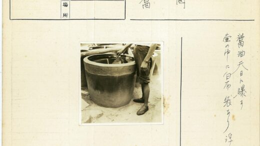 沙漠陶罐与水人.jpg