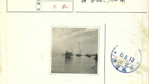 河上船群阴天场景.jpg