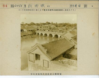 沿河古镇拱桥风光.jpg