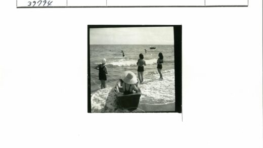 海滩夏日休闲时光.jpg