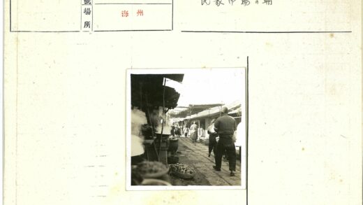 热闹露天市场街景.jpg