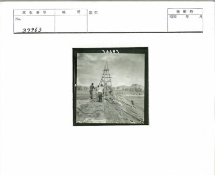 田野木脚手架搭建工作场景.jpg