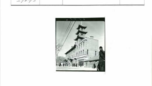 砖砌宝塔街景.jpg