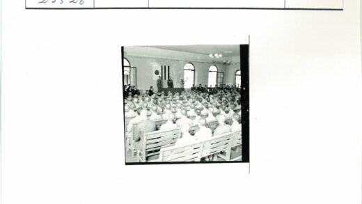 礼堂集会舞台演讲场景.jpg