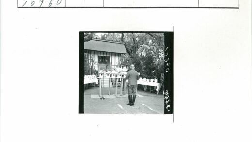 神社祭品供奉仪式.jpg